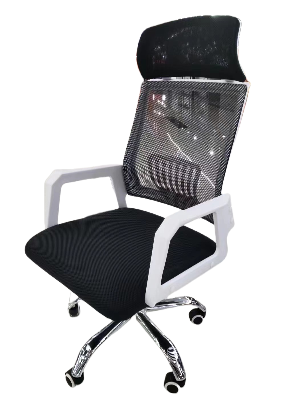 Ergonomic office chair with mesh back, adjustable lumbar support, headrest, and 3D armrests; ideal for home offices, corporate spaces, and wholesale from a Chinese manufacturer.