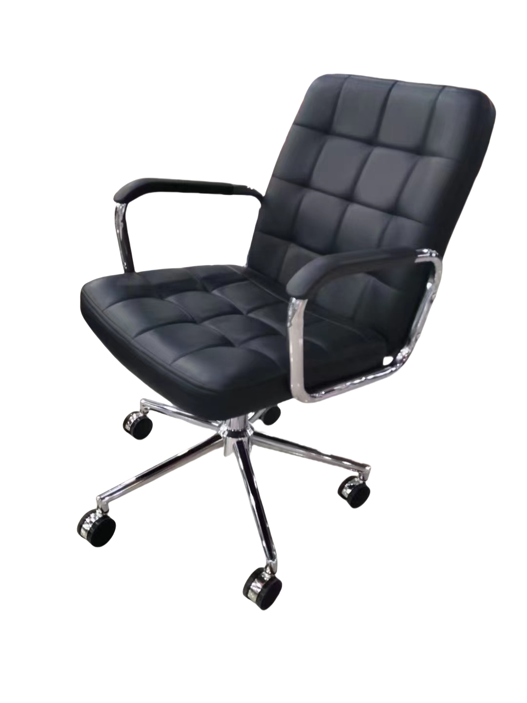 Executive office chair with padded seat and ergonomic armrests, ideal for boardrooms and modern corporate offices. Perfect for clients sourcing wholesale furniture directly from China-based suppliers.