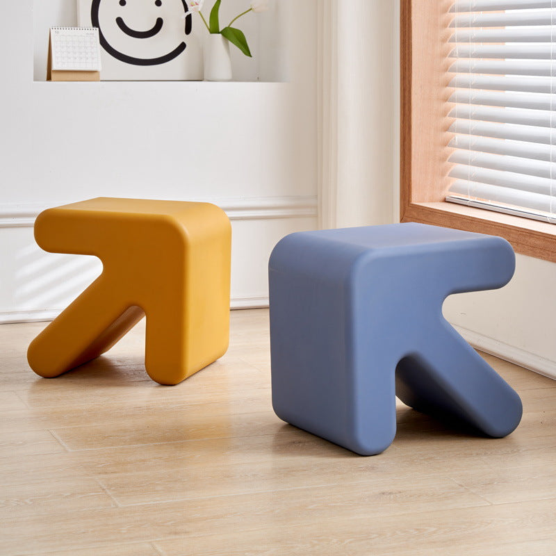 Multi-functional creative stools for modern interiors, ideal for living rooms, offices, or communal spaces, available for bulk wholesale directly from China.