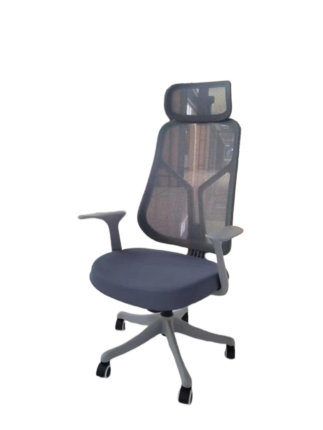 Ergonomic office chair with high back mesh, adjustable headrest, 360-degree swivel, rolling wheels, suitable for home offices and corporate workspaces, ideal for wholesale from a Chinese manufacturer.